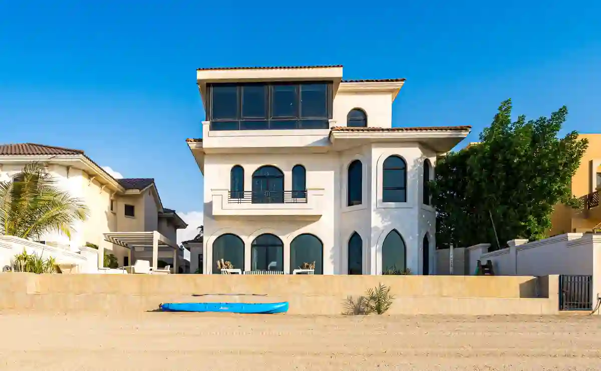Dubai’s Palm Jumeirah Mansion Sold For $82 Million Sets New Real Estate Record